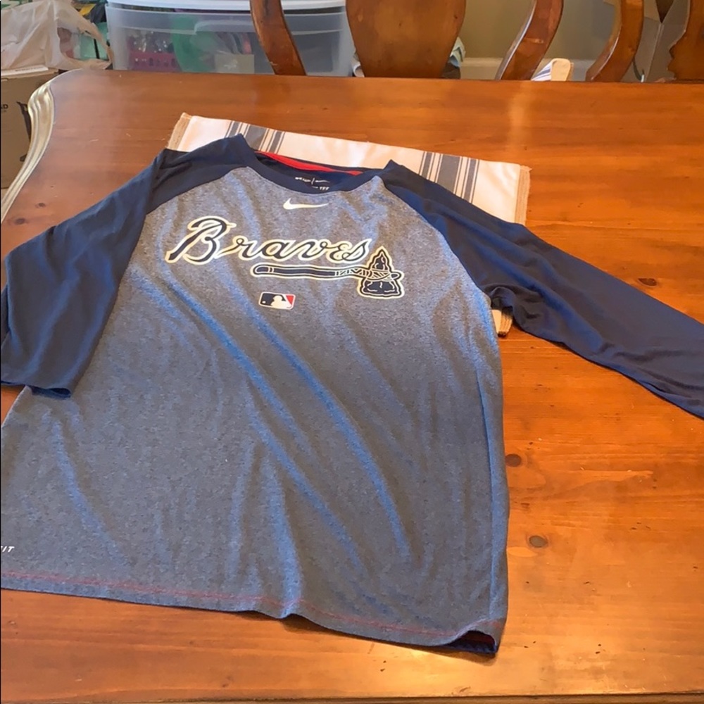 Braves T-shirt